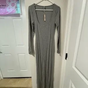 Skims Long Sleeve Maxi Dress – Brand New With Tags